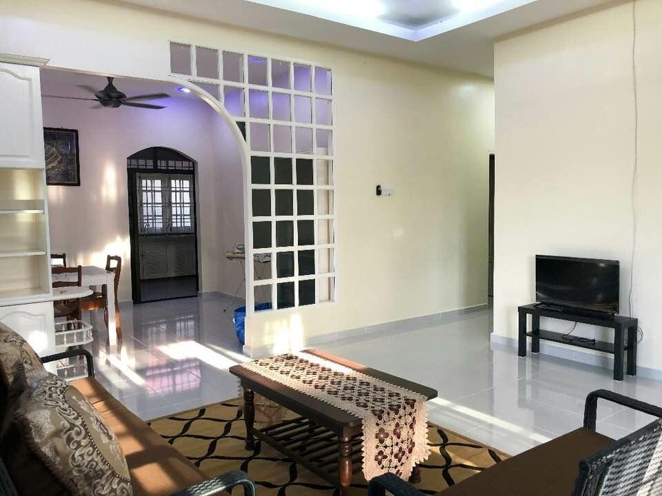 Family Homestay Kuala Terengganu Exterior photo